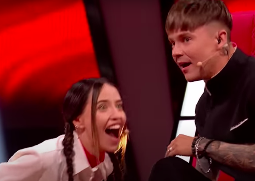 Сотрудница "Голосу країни 13" под громкие аплодисменты закрыла слепые прослушивания (видео)